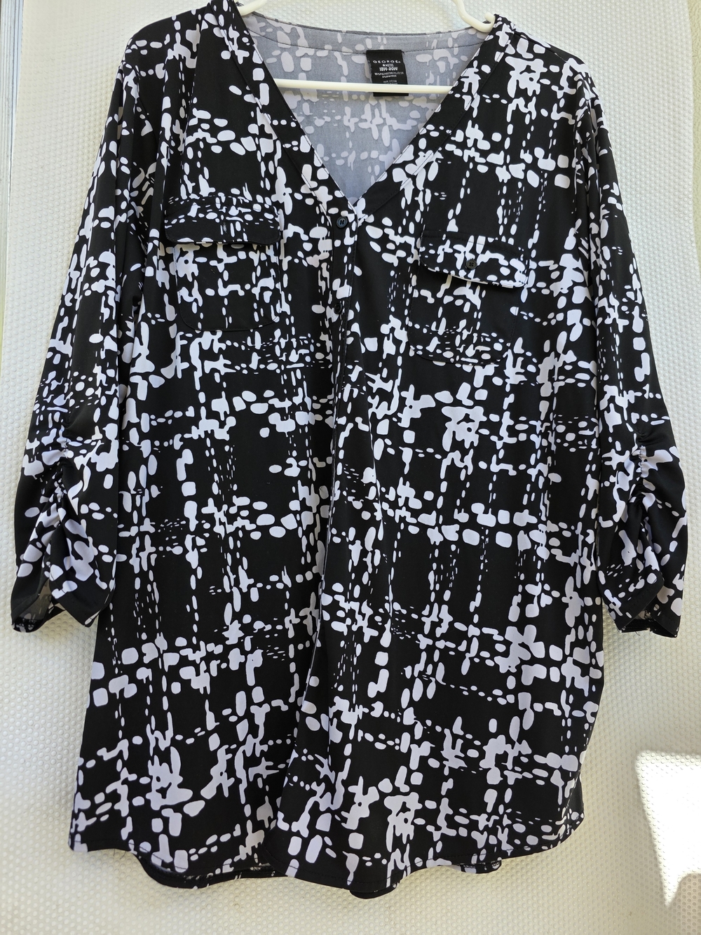 George Black & White Abstract V-Neck Tunic